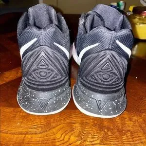 Nike KYRIE 5s! Only worn a handful of times! These shoes are super clean! Nike | Shoes | Nike Kyrie 5s Only Worn A Handful Of Times  main image 4
